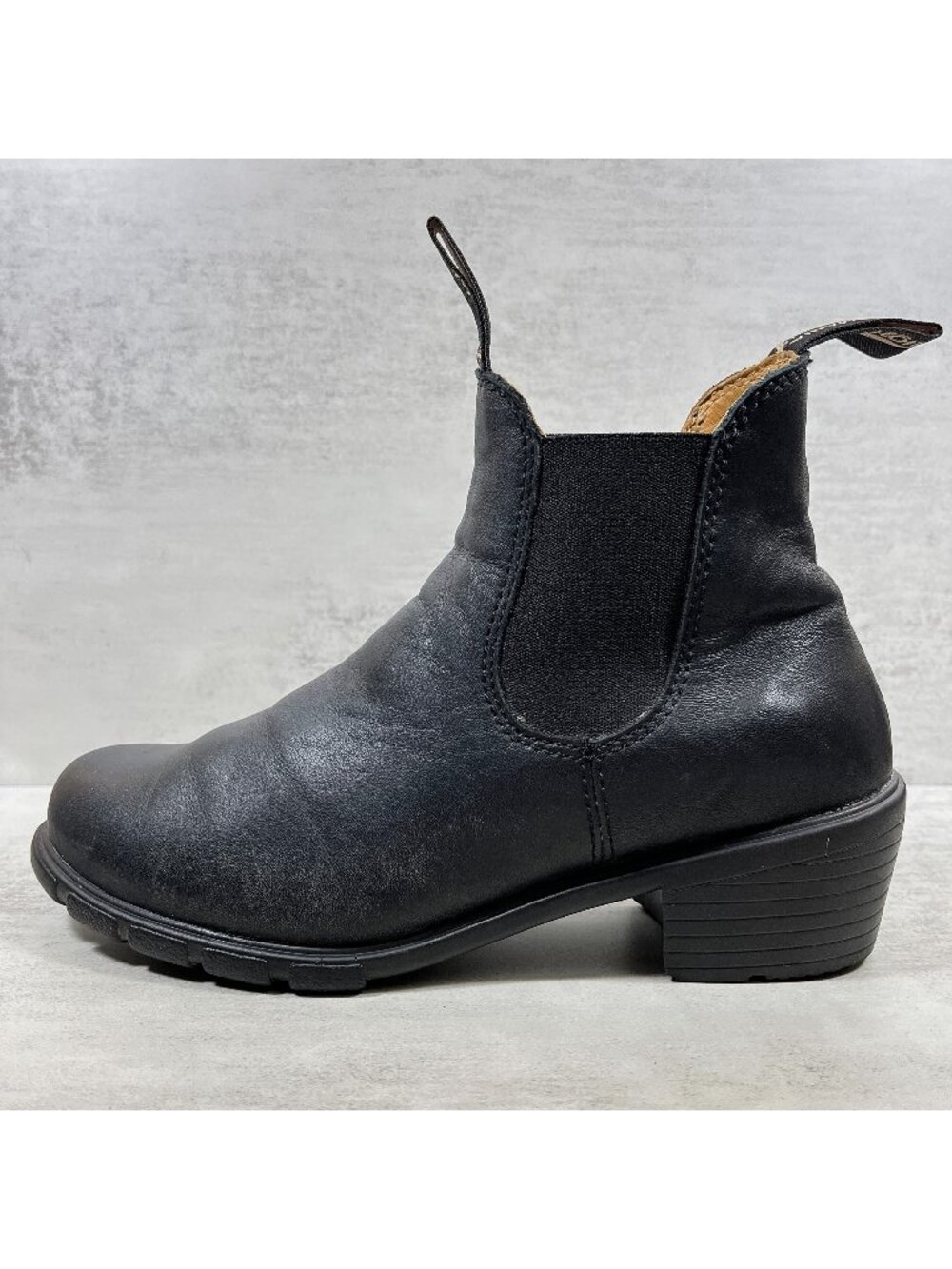 Blundstone 1671 Leather Heeled Chelsea Boots - Women's Size US 8 / AU 5 - Black